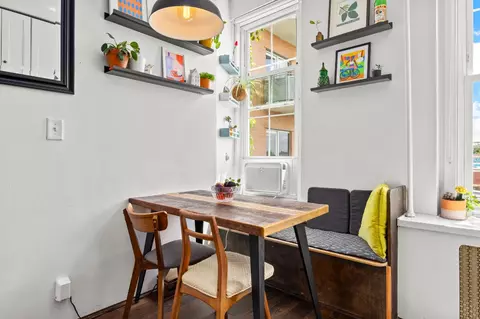 Dining - 98 Luquer St #3R, Brooklyn, NY 11231 photo 1 of 1