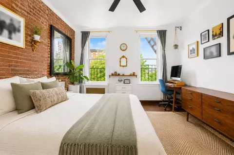 Bedroom - 98 Luquer St #3R, Brooklyn, NY 11231 photo 2 of 4