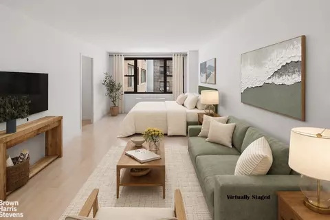 305 E 40th St #8Z, New York, NY 10017