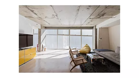 115 Norfolk St #404, New York, NY 10002