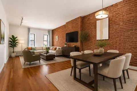 331 E 92nd St #3B, New York, NY 10128