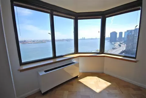 415 E 37th St #15-D, New York, NY 10016