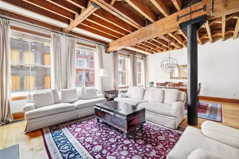 61 N Moore St #3W, New York, NY 10013