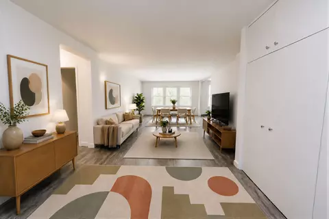 140 7th Ave #7E, New York, NY 10011