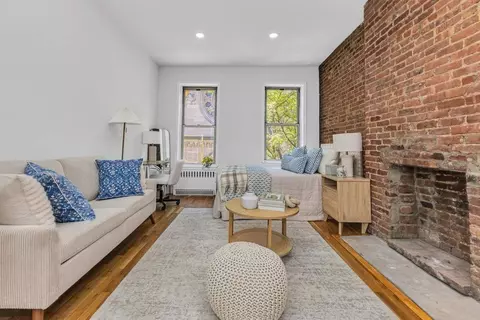 407 E 87th St #2A, New York, NY 10128