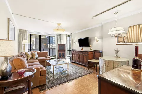 255 E 49th St #9-A, New York, NY 10017