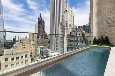 730 5th Ave #18B, New York, NY 10019