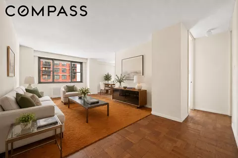 300 E 40th St #4T, New York, NY 10016