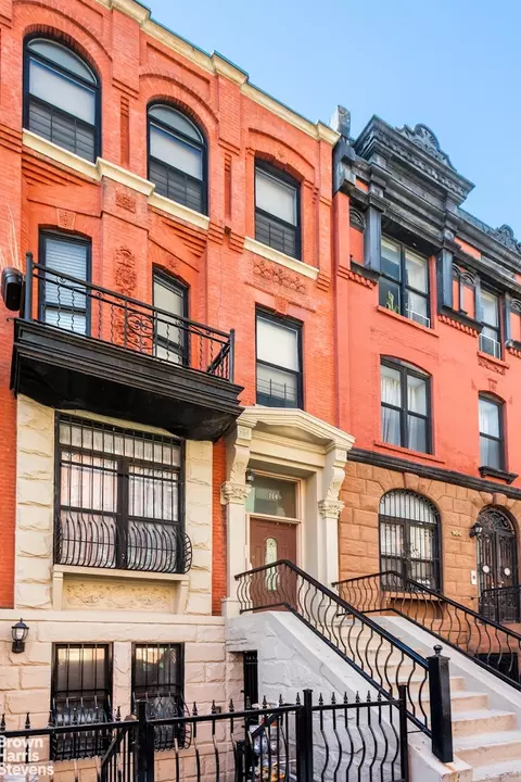 164 W 133rd St, New York, NY 10030
