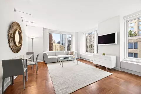 240 Riverside Blvd #14F, New York City, NY 10069