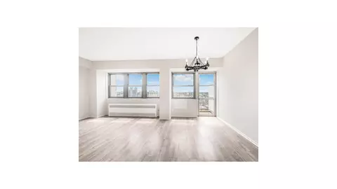 290 W 232nd St #21C, New York City, NY 10463