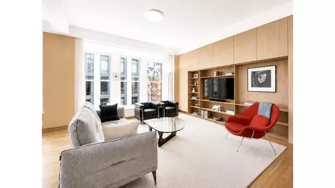 140 Nassau St #10B, New York, NY 10038