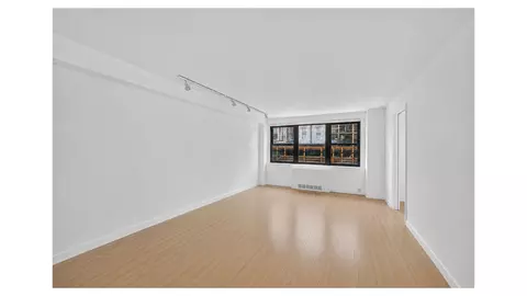405 E 63rd St #2B, New York, NY 10065