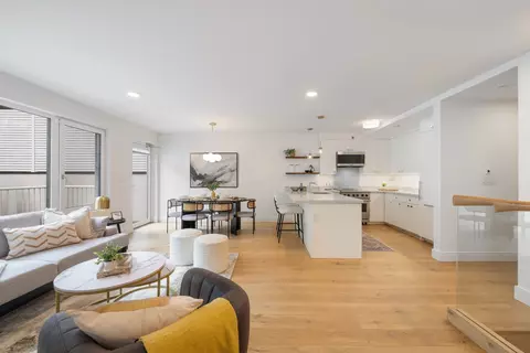 271 14th St #2711A, Brooklyn, NY 11215