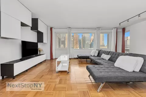 303 E 57th St #24E, New York, NY 10022
