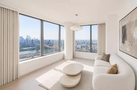 3 Court Sq #5702, New York City, NY 11101