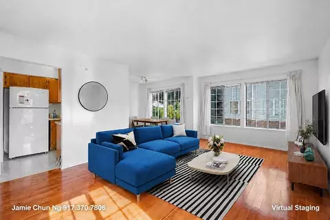 16 Roosevelt Ct, Staten Island, NY 10314