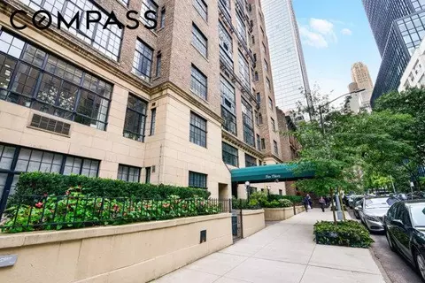 230 E 50th St #9C, New York, NY 10022