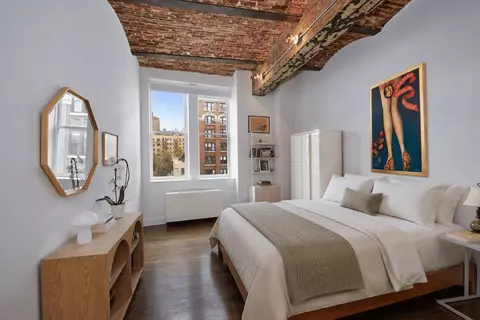9 Barrow St #6H, New York, NY 10014