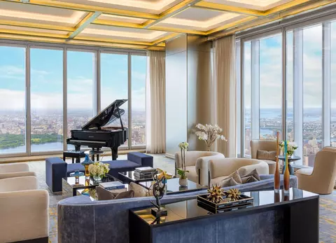 217 W 57th St #77-W, New York, NY 10019