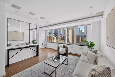 155 E 34th St #20K, New York, NY 10016