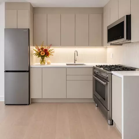 51 Jane St #16, New York, NY 10014