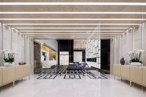 217 W 57th St #77-E, New York, NY 10019