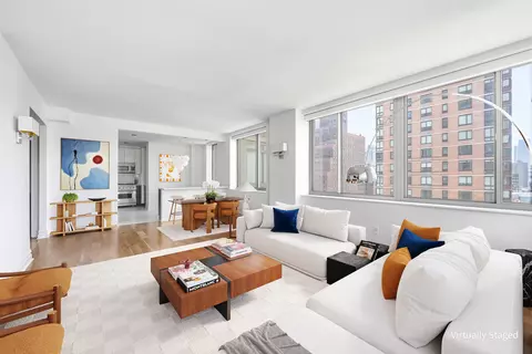 2 Columbus Ave #15A, New York, NY 10023