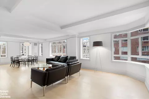 21 E 61st St #9F, New York, NY 10065