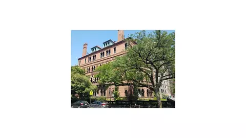25 8th Ave #COMMERCIAL, Brooklyn, NY 11217