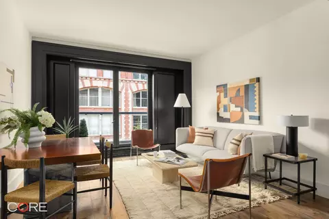 155 W 18th St #502, New York, NY 10011