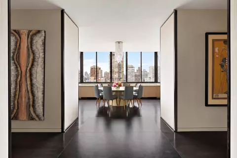 200 E 65th St #25N, New York, NY 10065