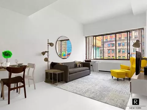 350 W 50th St #6-I, New York, NY 10019