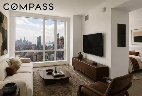 460 W 42nd St #51HH, New York, NY 10036