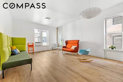 345 W 70th St #5F, New York, NY 10023