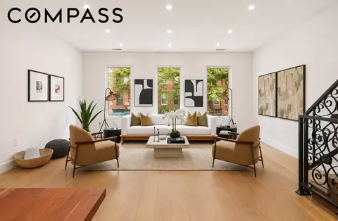 42 W 128th St #THW, New York, NY 10027