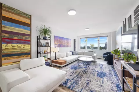 5900 Arlington Ave #4F, New York City, NY 10471