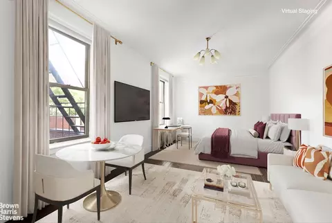 253 W 16th St #3E, New York, NY 10011