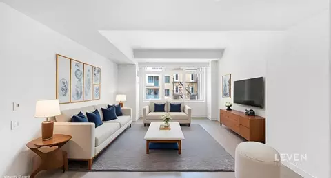305 E 51st St #RU5A, New York, NY 10022