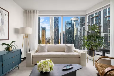 1 City Pt #15E, Brooklyn, NY 11201