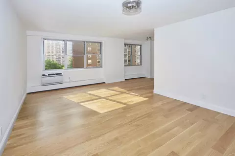303 W 66th St #1BW, New York City, NY 10069