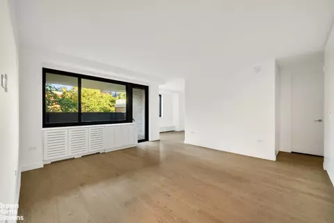 333 Pearl St #5A, New York, NY 10038