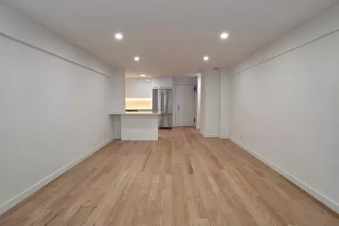 Living - 420 E 64th St #E1G, New York, NY 10065 photo 4 of 5