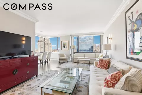 2 Columbus Ave #39B, New York, NY 10023