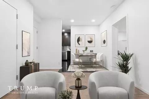 100 Central Park S #7-E, New York, NY 10019