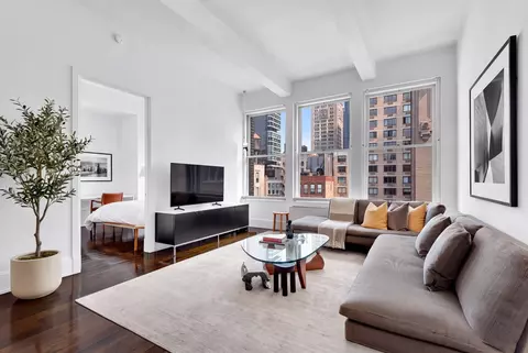 260 Park Ave S #10G, New York, NY 10010