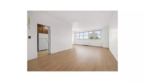 555 Kappock St #3T, New York City, NY 10463