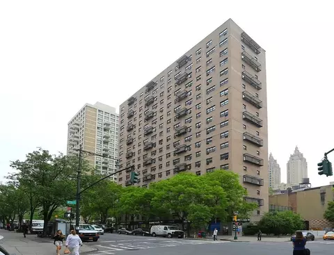 609 Columbus Ave #4S, New York, NY 10024