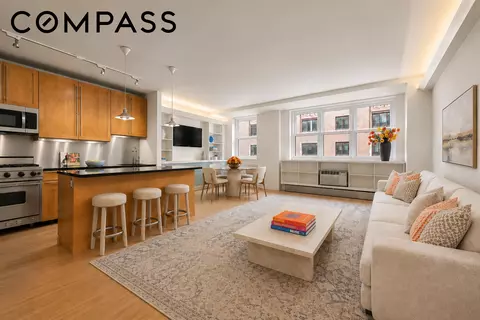 63 E 9th St #5G, New York, NY 10003