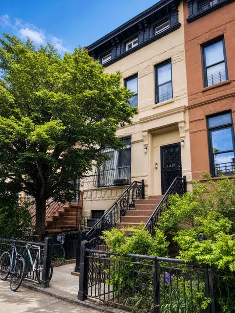 464 Quincy St, Brooklyn, NY 11221